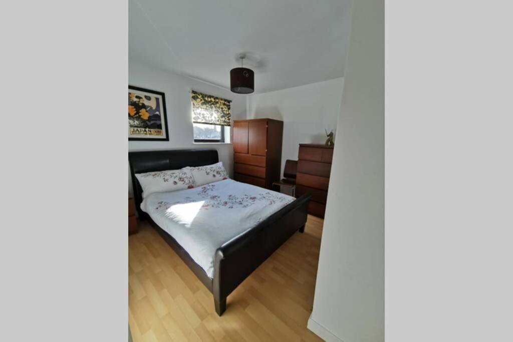 Riverview Apartment Glasgow Buitenkant foto